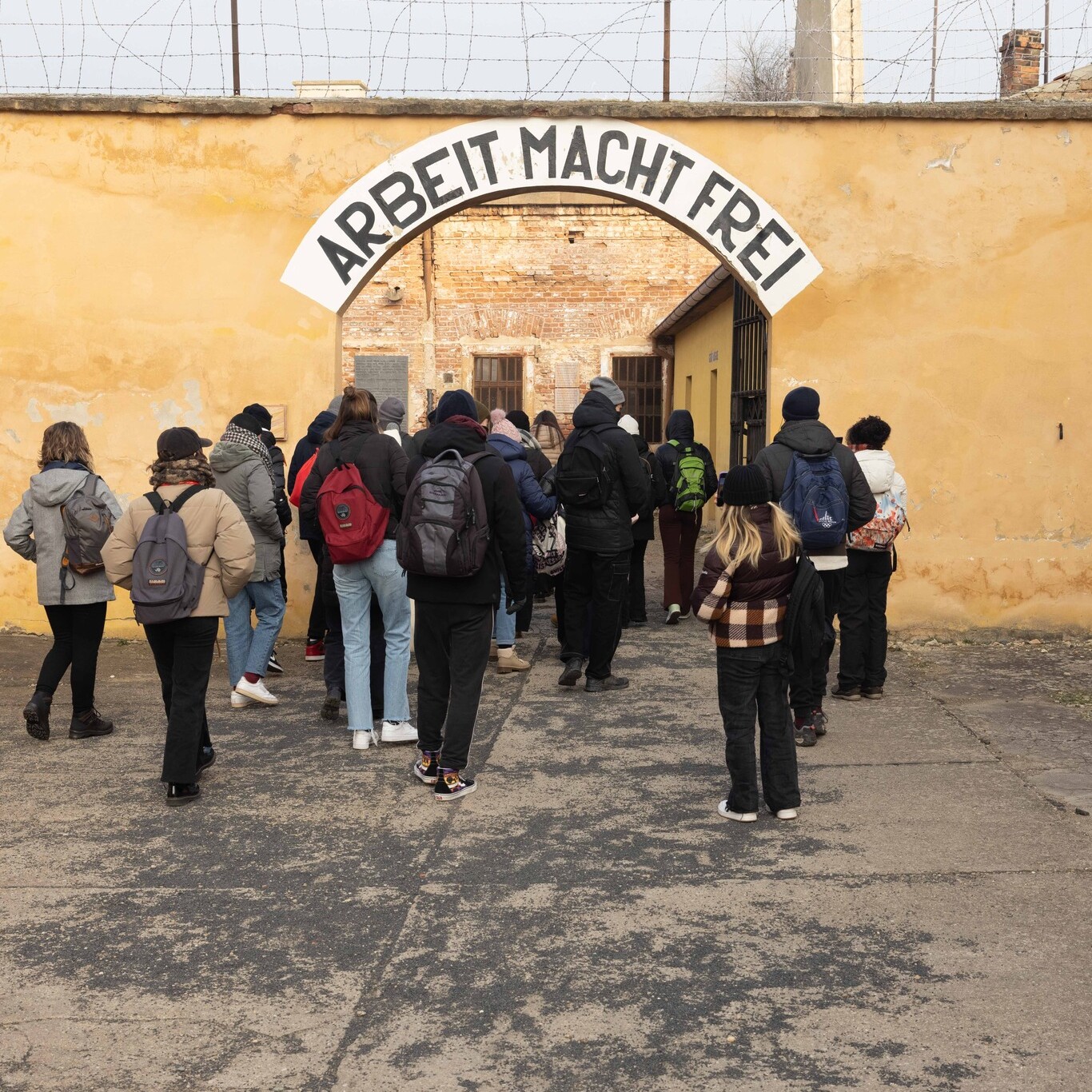 Viaggio della Memoria a Praga, ingresso a Terezin. Febbraio 2023.